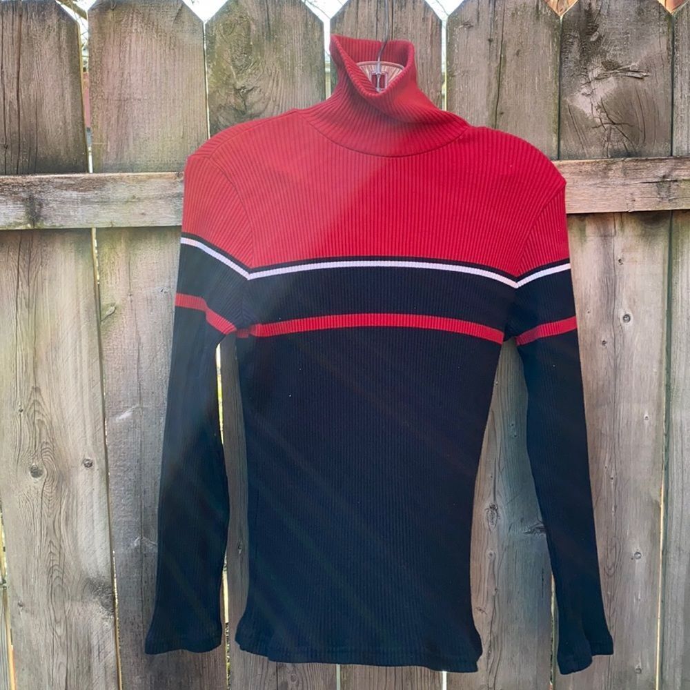 Fashion Bug turtleneck sz. L